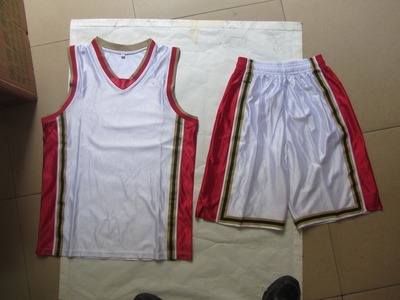 籃球-詢價產品:求購7#八片世霸橡膠籃球 7#膠藍采購平臺求購產品詳情